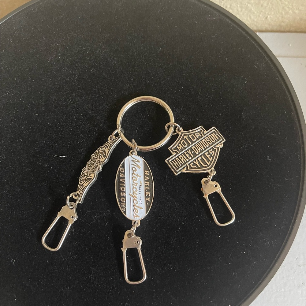Harley-Davidson Silver and Black Keychain